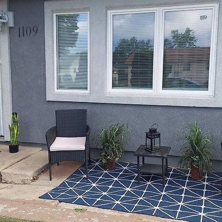 Cheerful 3 Bedroom House. Great Location Colorado Springs Luaran gambar