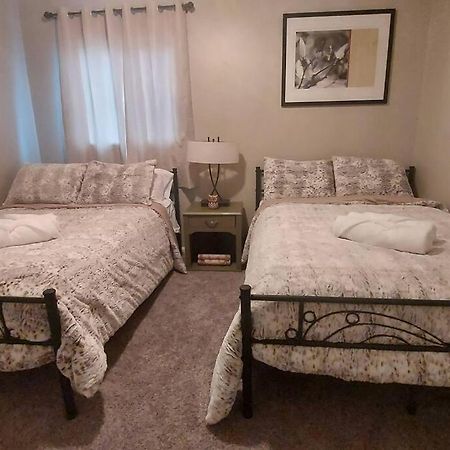 Cheerful 3 Bedroom House. Great Location Colorado Springs Luaran gambar