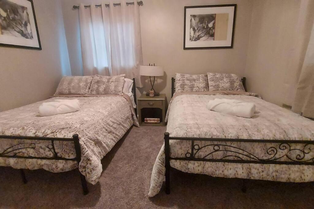 Cheerful 3 Bedroom House. Great Location Colorado Springs Luaran gambar