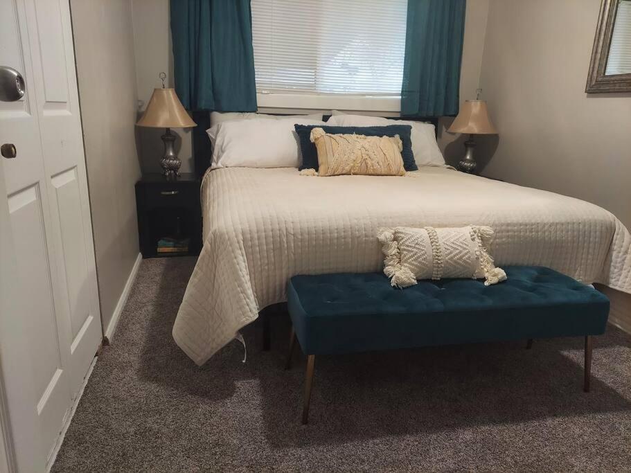 Cheerful 3 Bedroom House. Great Location Colorado Springs Luaran gambar