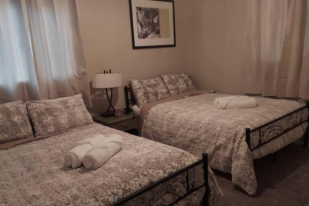 Cheerful 3 Bedroom House. Great Location Colorado Springs Luaran gambar